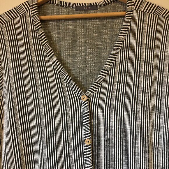 B&W Pinstripe Boho Flutter Sleeve Tie Hem Button Up Tee - Picture 3 of 15